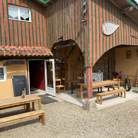 مكان تخييم Syl-vallee Western Village